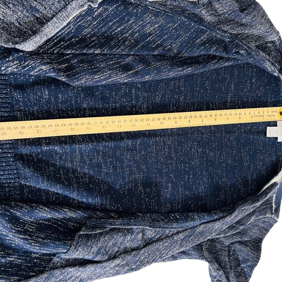 Chico's Cardigan Sweater Size 1 Blue & Silver Metallic Open Front Glittery Top - Picture 7 of 9